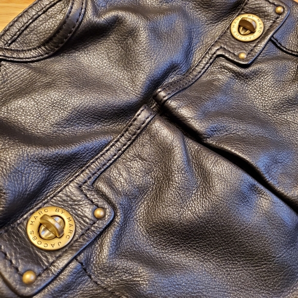 Marc by Marc Jacobs Totally Turnlock Teri Tote Genuine Leather - Picture 3 of 16